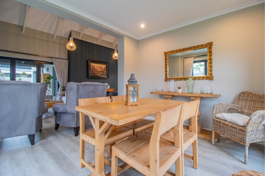 3 Bedroom Property for Sale in Aan de Wijnlanden Western Cape